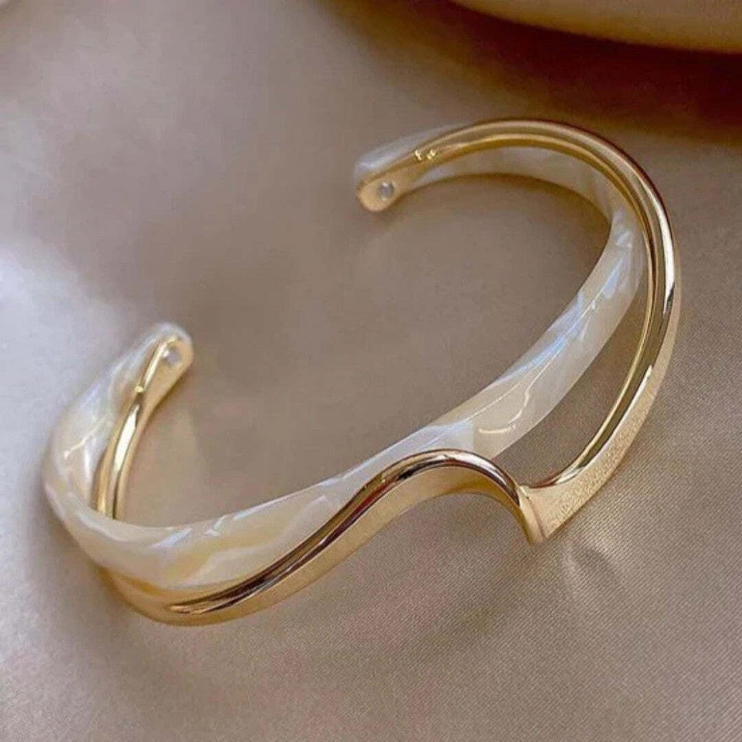 Zachte Gloed Opal Gouden Armband