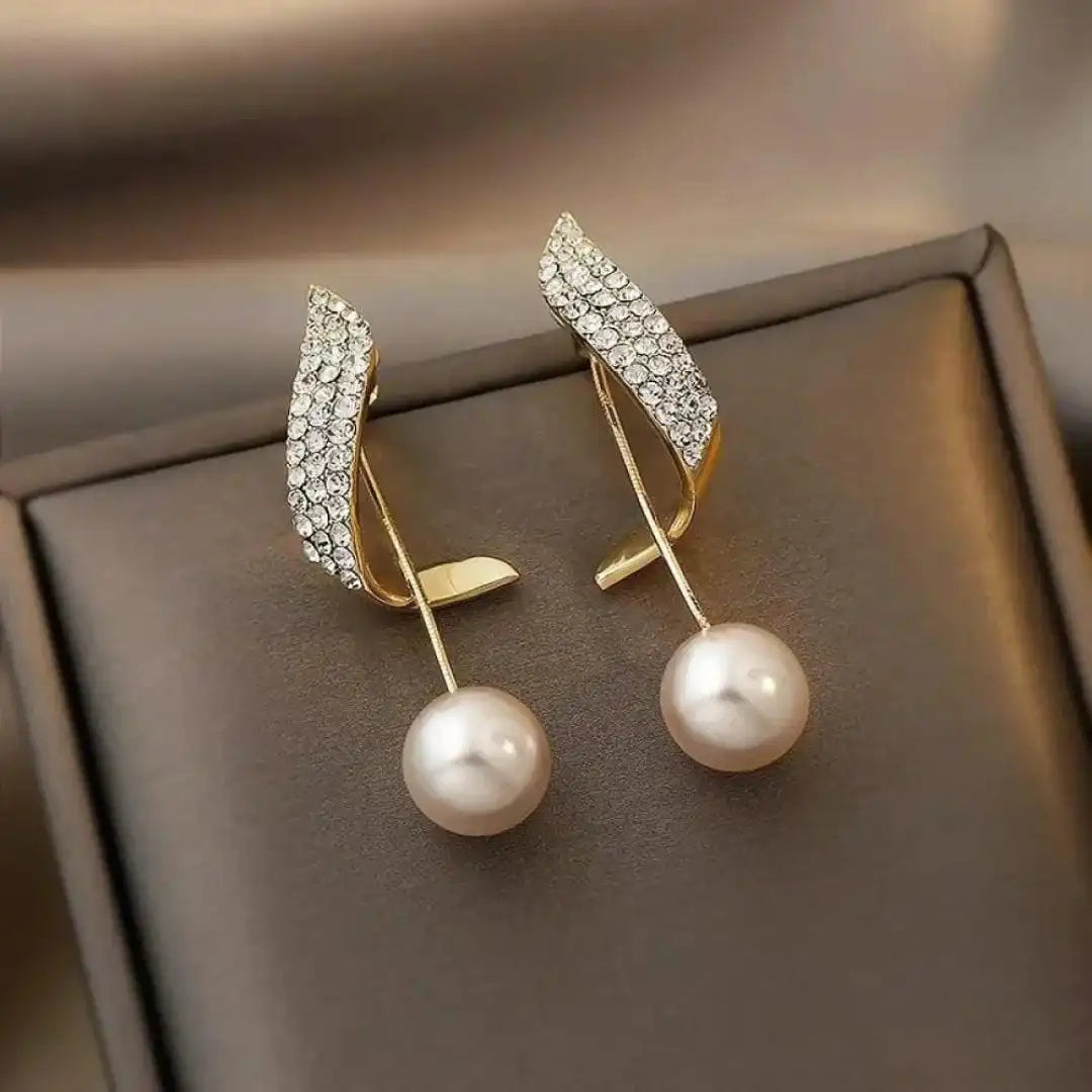 Elegante Parel Dangle Gouden Oorbellen