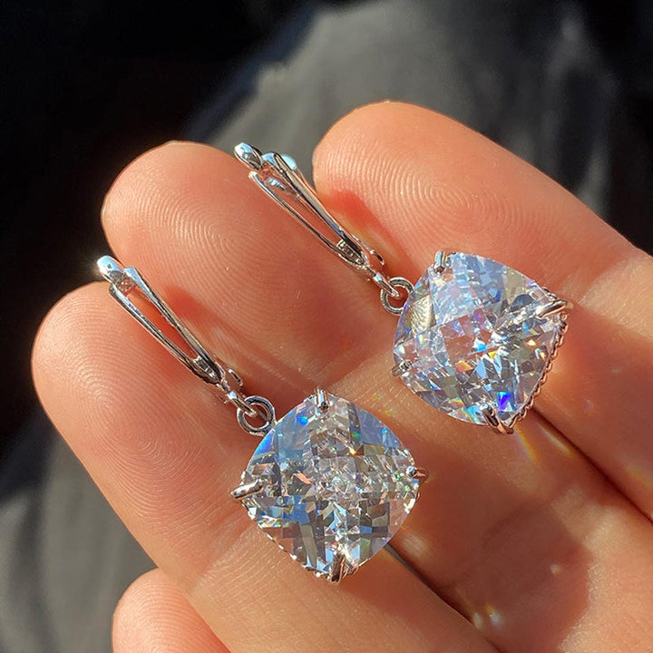Witte Gouden Zirconia Dangle Oorbellen