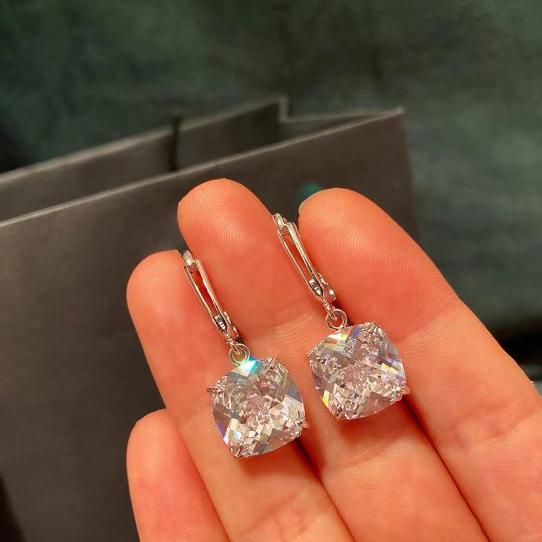 Witte Gouden Zirconia Dangle Oorbellen