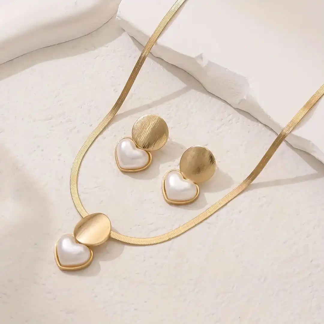 Vintage Gouden Hart Ketting en Oorbellen Set