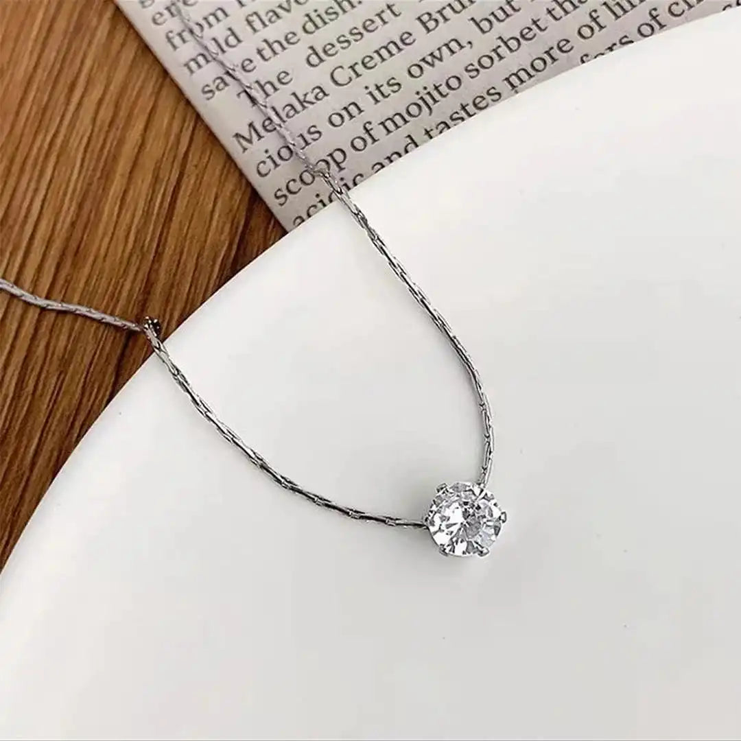 Delicate Solitaire Hanger Ketting
