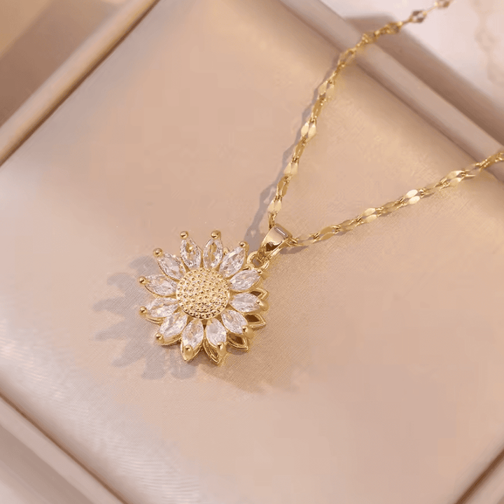 Trendy Zilveren Zonnebloem Zirkoon Ketting & Oorbellen Set