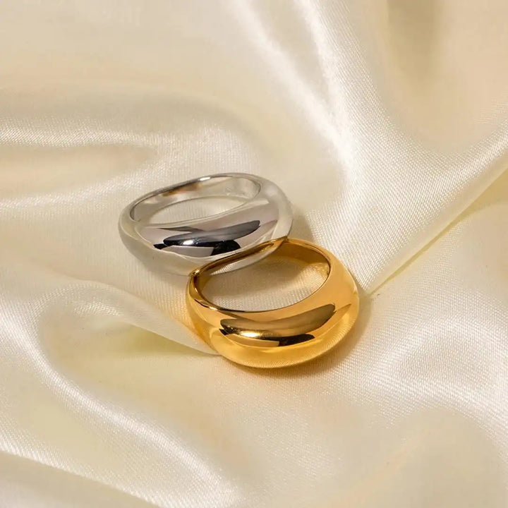 Tijdloze Gouden Boog Ring