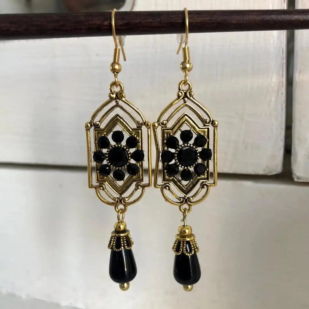 Zwarte Kristallen Dangle Oorbellen