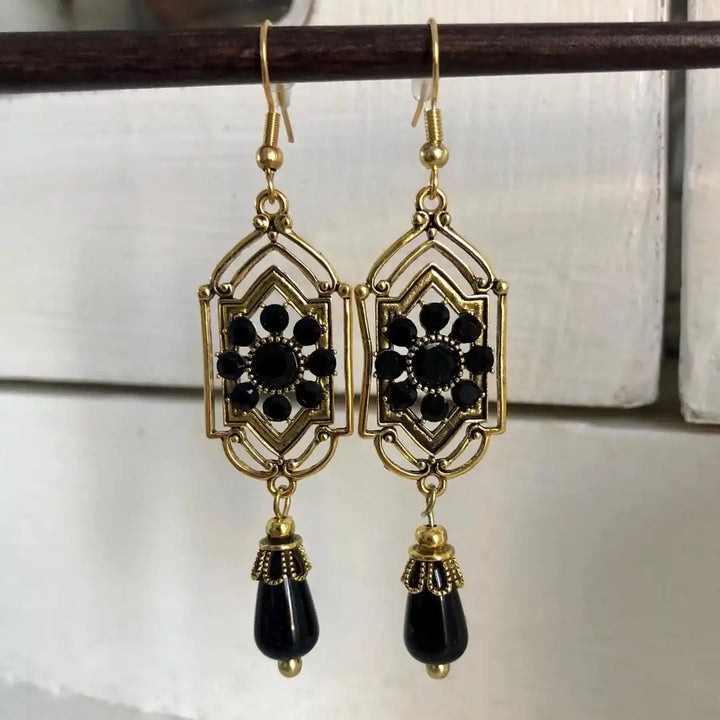 Zwarte Kristallen Dangle Oorbellen