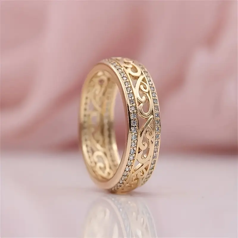 Gouden Filigrain Ring met Kristallen